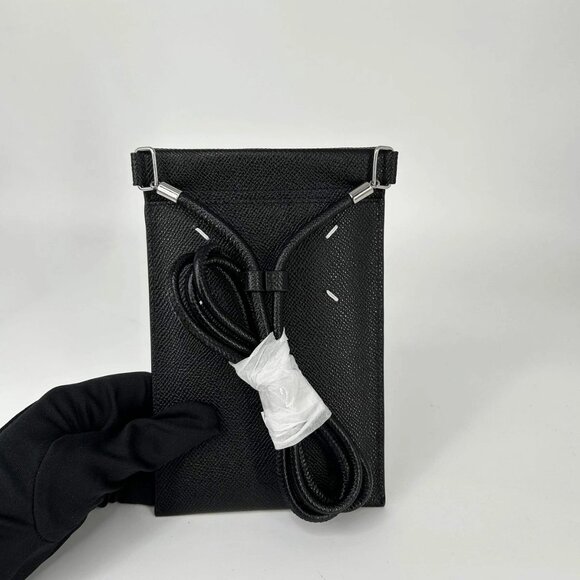 Maison Margiela Four Stitches Phone Holder - Picture 2 of 7